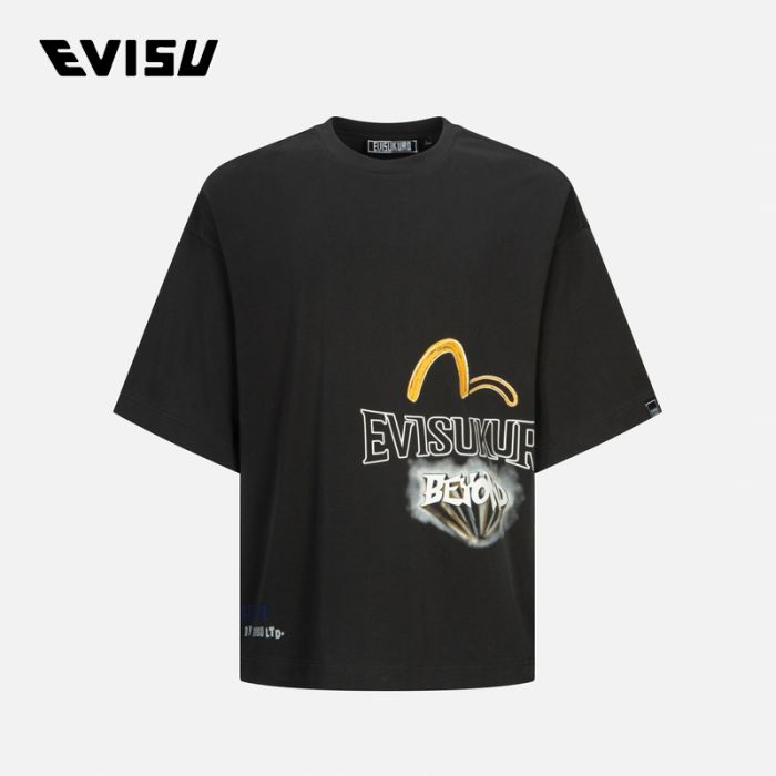 EVISU KURO 23AW男士涂鸦式Logo及个性标语印花时尚版型T恤 2EAGNM3TS5240FFCTPIBK